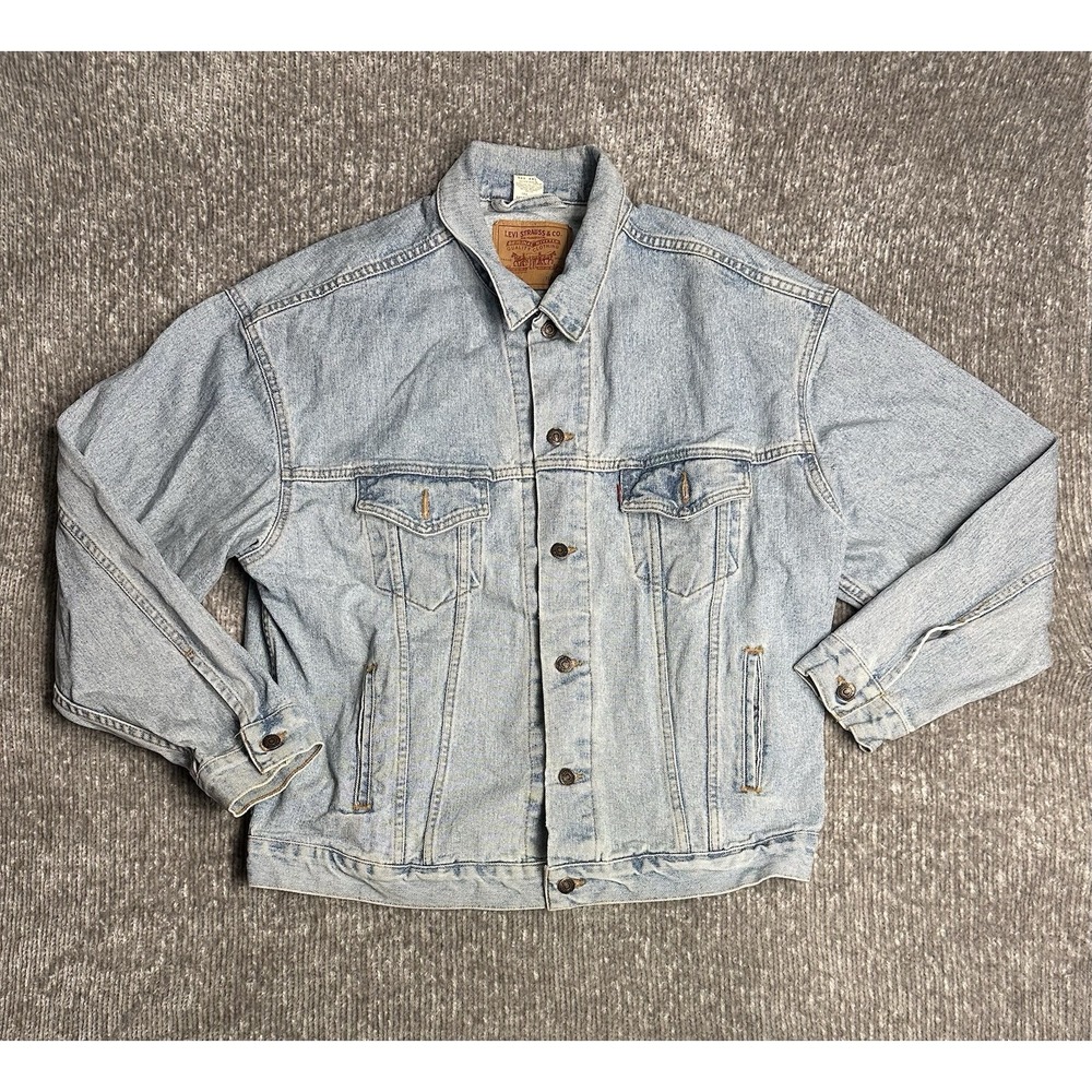 Vintage 90s Levi's Type 3 Denim Trucker Jacket Light Wash Faded XL USA Style